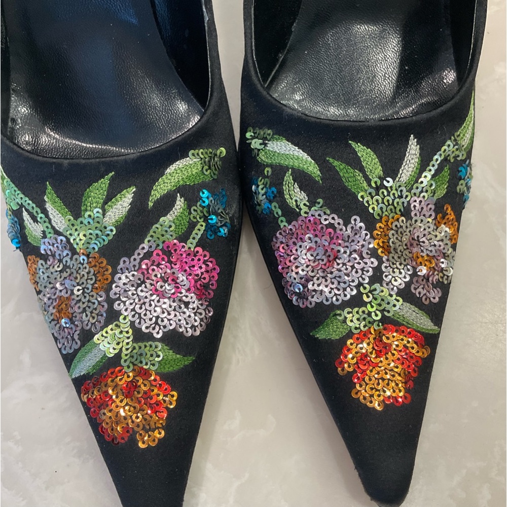 SOLD - Andrea Pfister sequin pumps, black, pointed toe, made in Italy, Sz 39/8.5 - Picture 2 of 13